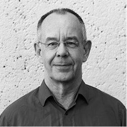 Schwarz-weiß Portrait von Dr. Joachim Hetscher